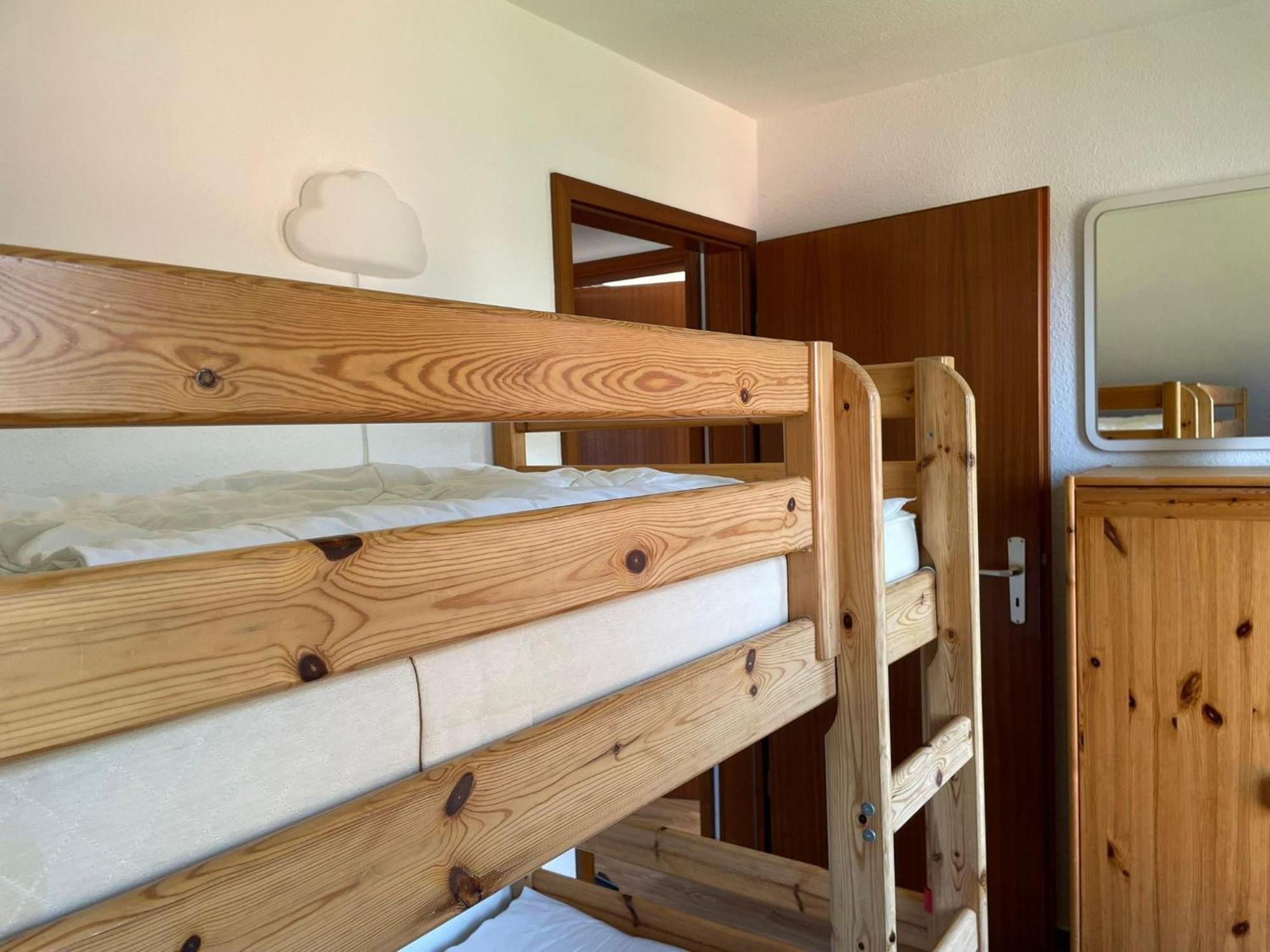 Ferienwohnung-Nils-Holgerson-Mit-Balkon-Zwischen-Strand-Wald-Wiese-Im-Suedosten-Der-Insel-Ruegen Gustow  Dış mekan fotoğraf